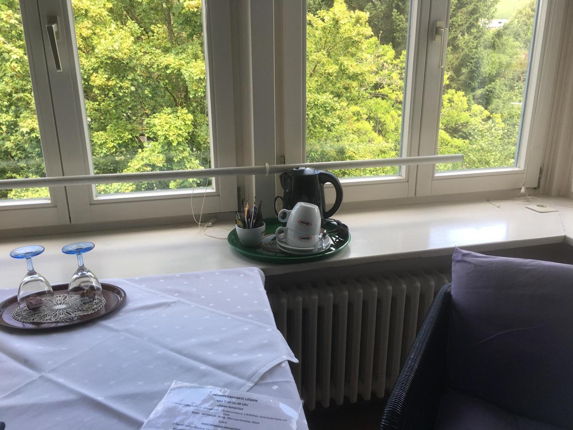 Gasthaus Zum Loewen - Restaurant Akropolis Hausach Buitenkant foto