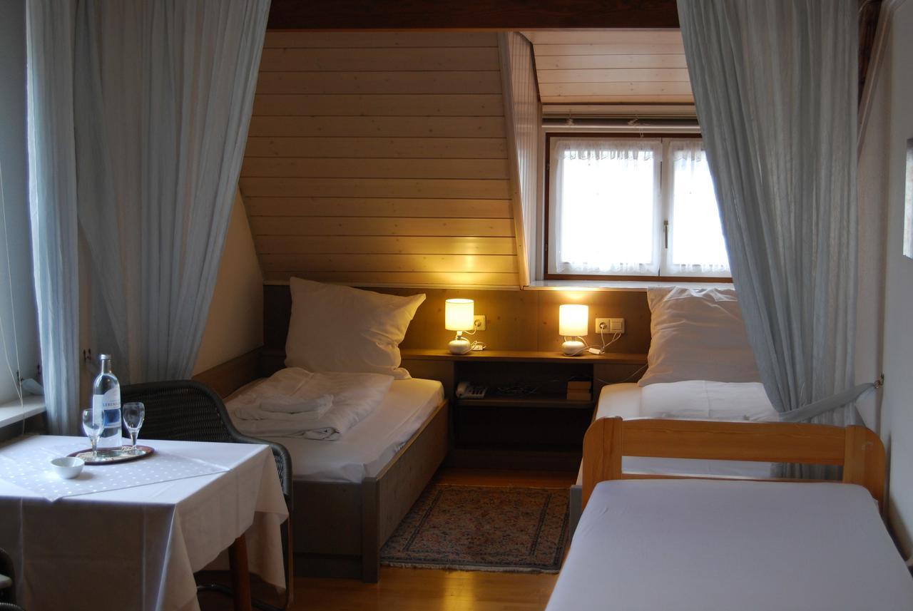 Gasthaus Zum Loewen - Restaurant Akropolis Hausach Kamer foto